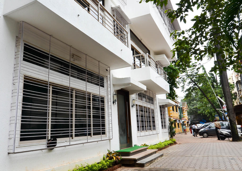 Rama Krishna Executive Apartments Мумбаи Номер фото